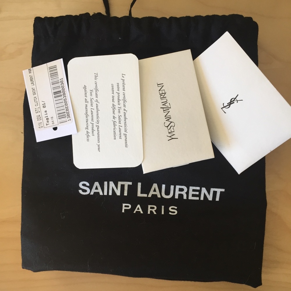 More detailed pics for YSL diagonal clutch