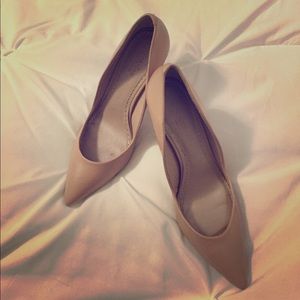 Charles by Charles David Nude Pact Pumps