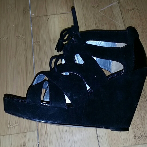 Black Platform Wedge Heel - Picture 3 of 4