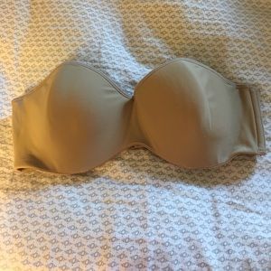Nude strapless bra