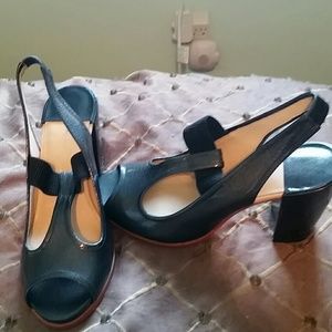 Modern vintage sandels