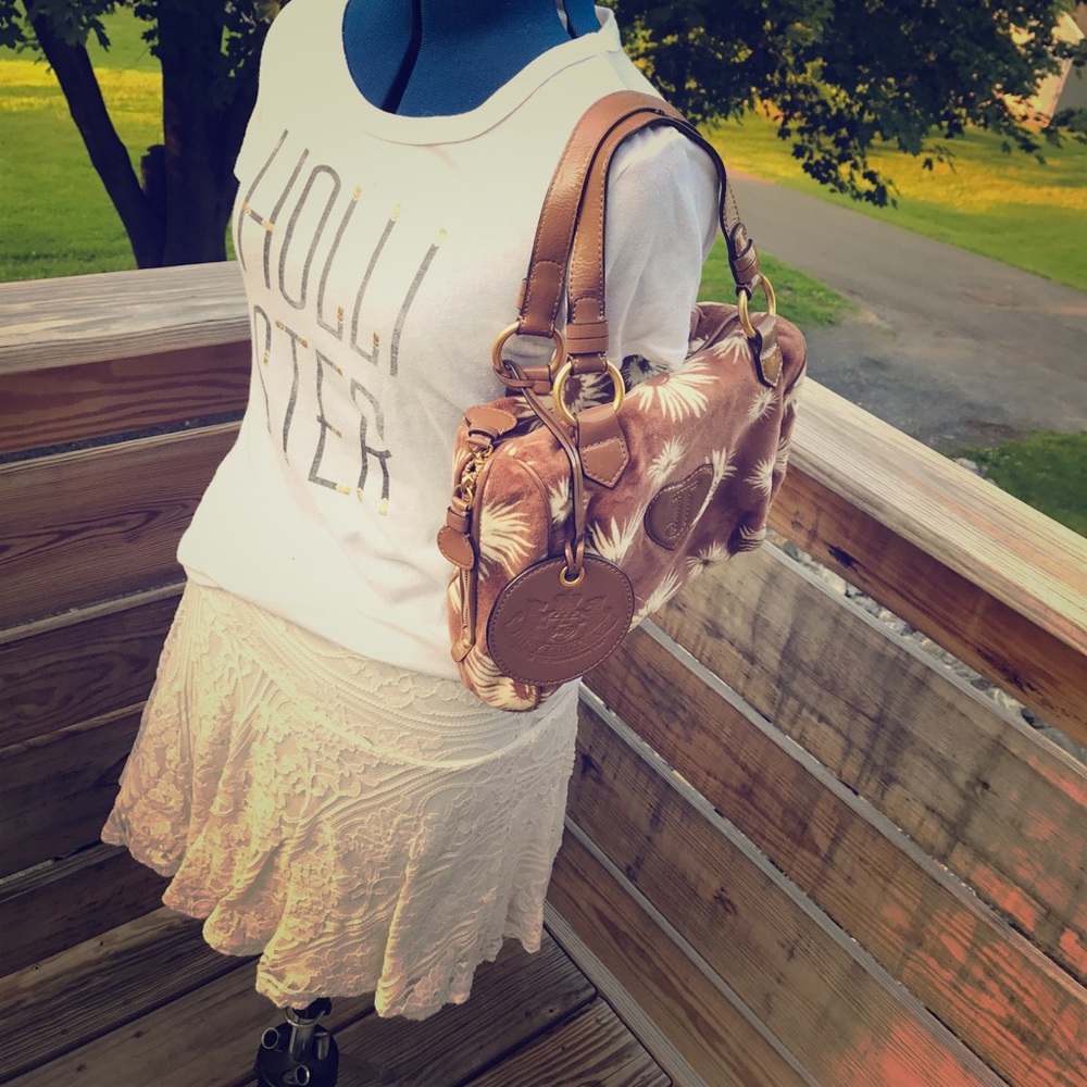 Juicy Couture Velour hand bag tan with Daisy's