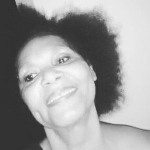 Meet your Posher, Phalia