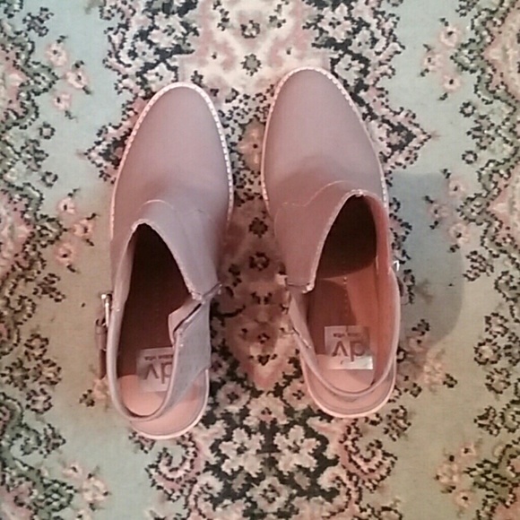 DV Cailin Open Heel Bootie 4" Heel - Picture 3 of 8