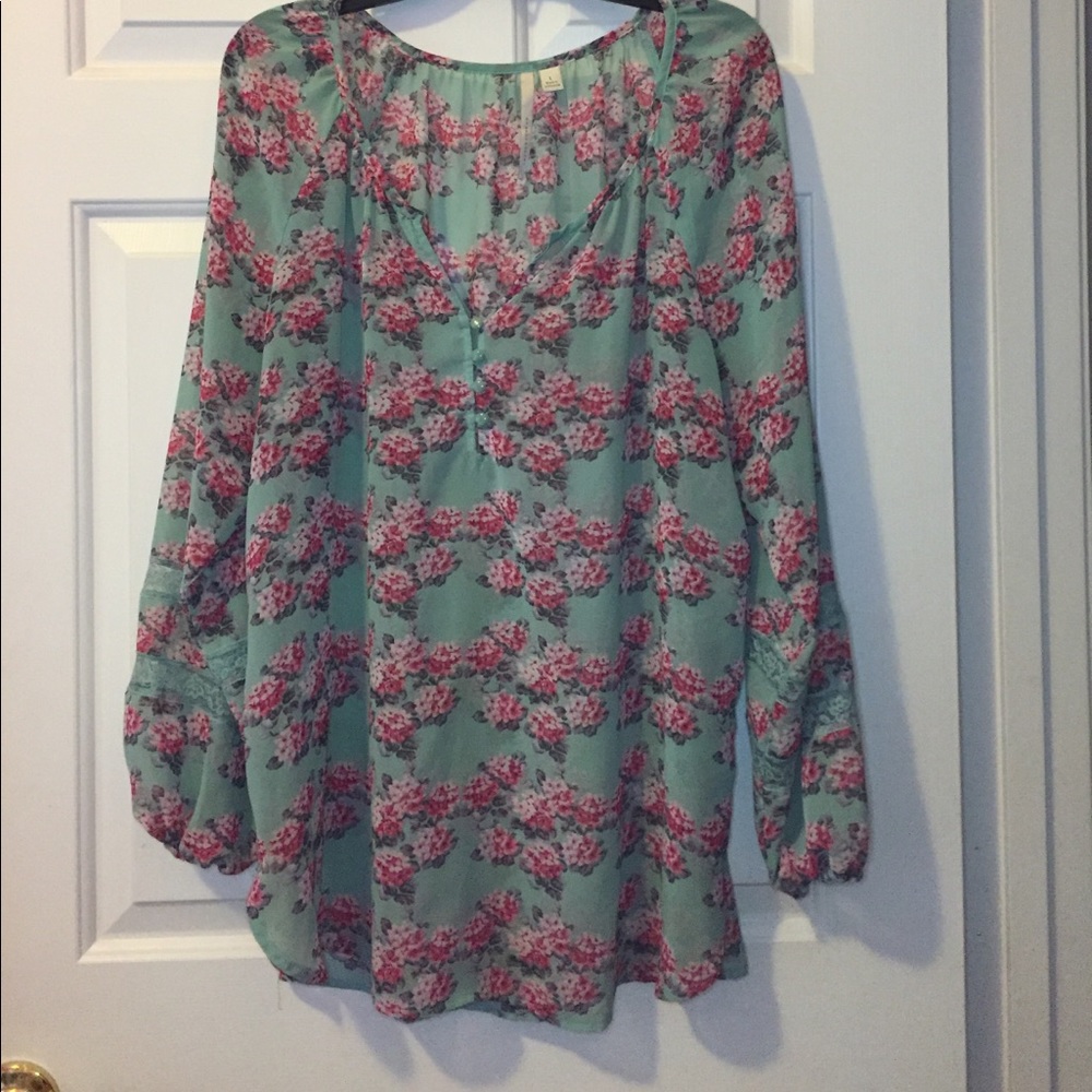 Lauren Conrad Floral Print Top