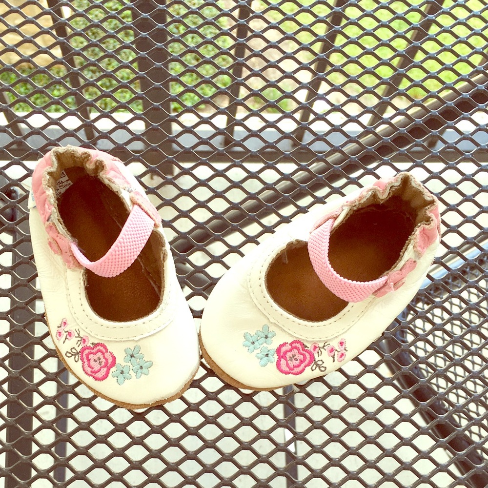 Pair of baby girl Robeez shoes