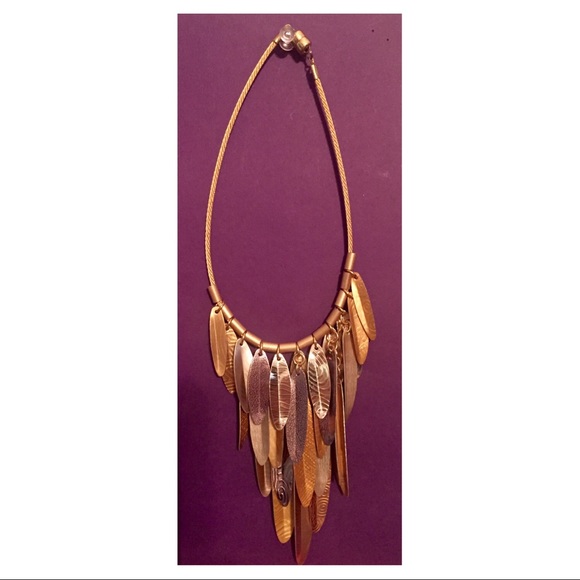 Statement Necklace - Picture 1 of 2