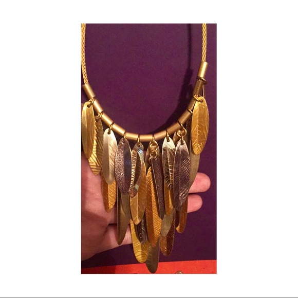 Statement Necklace - Picture 2 of 2