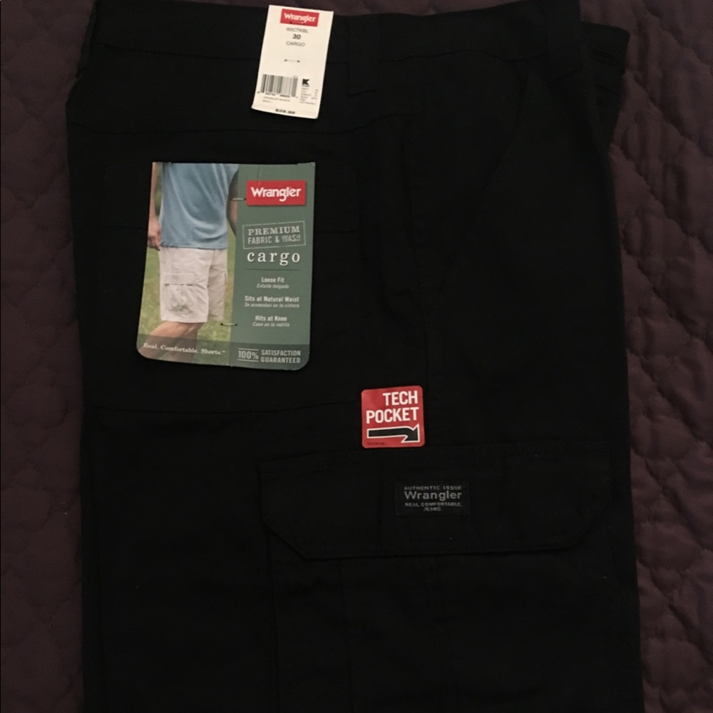 Wrangler Premium Cargo Shorts