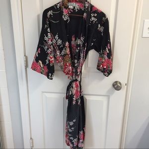 NWOT Silk Floral Bathrobe - From Asia