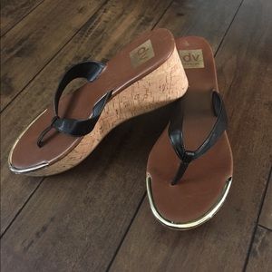 Dolce Vita Wedge flip flop sandal