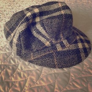 Burberry plaid hat