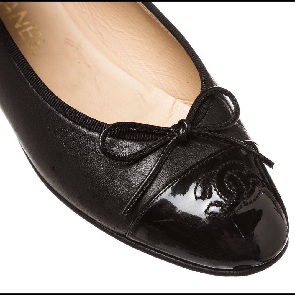 Chanel Black Classic Cap Toe Ballerina Flats