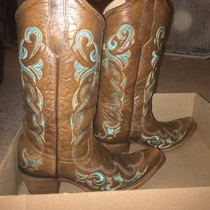 Corral Cowgirl boots