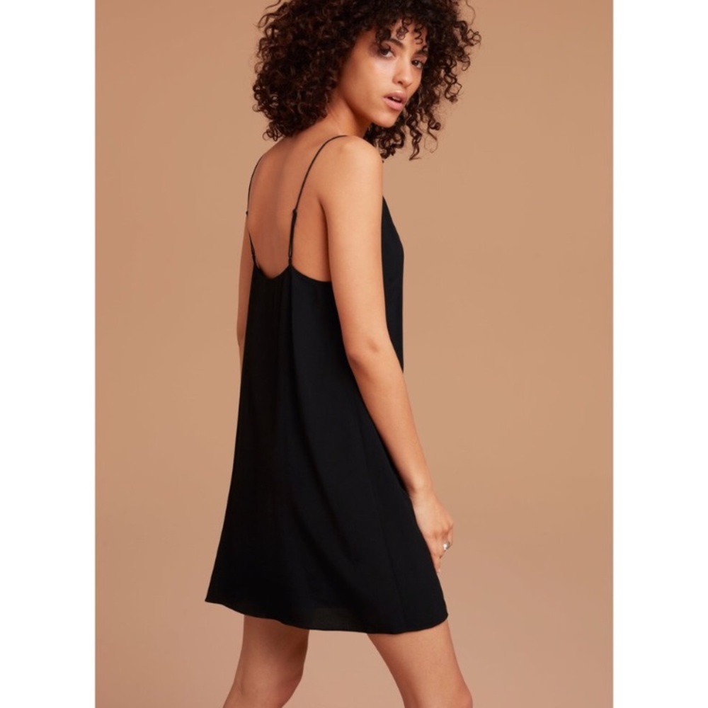 Aritzia / Wilfred Free Vivienne dress