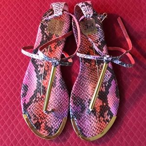 Nearly new DV sandals!