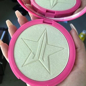 Jeffree Star Ice Cold Skin Frost