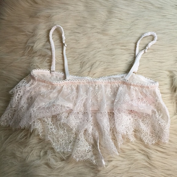🎊Flutter lace Victoria's Secret NWT bra lingerie - Picture 5 of 8