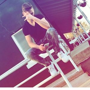 Meet your Posher, Chase