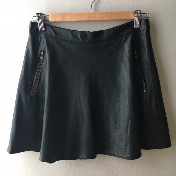 Lush Faux Leather Skater Skirt w Zippers - Picture 2 of 6