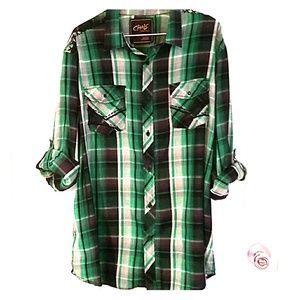 Green & Black Quarter Sleeves Button Down
