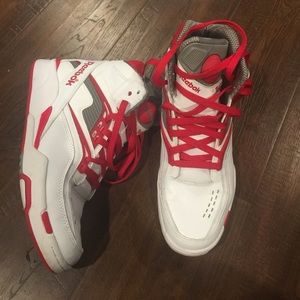 Reebok twilight zone pump sneaker