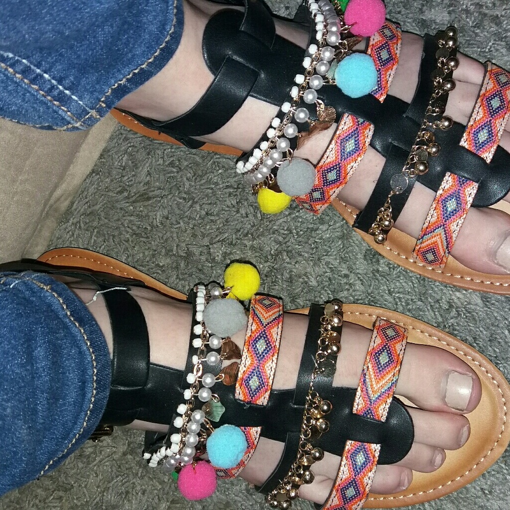 pom pom jewel sandals