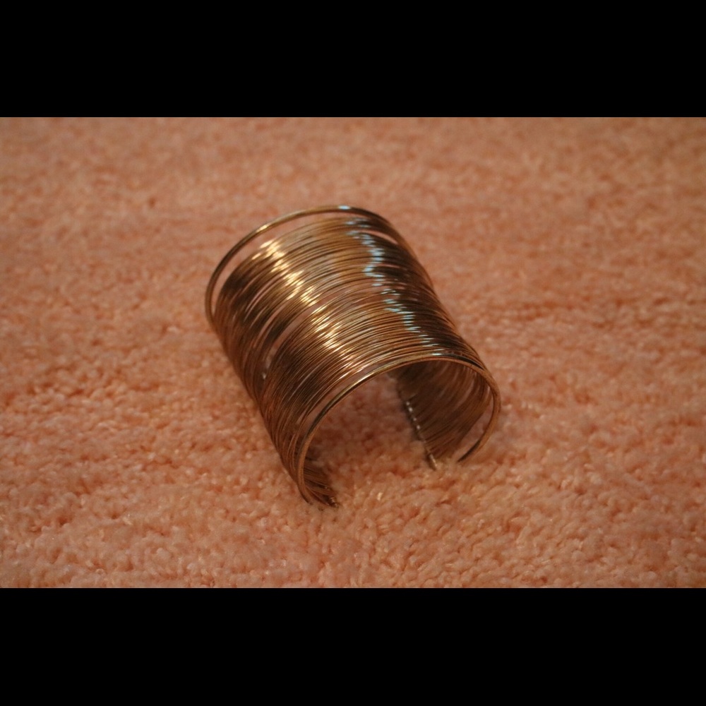 Gold bracelet
