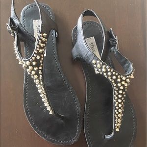Steve Madden Black Studded sandals