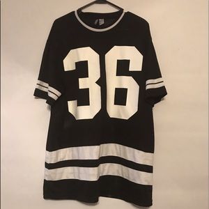 H&M men's black jersey top