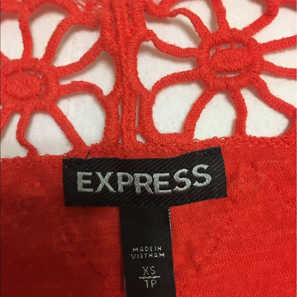 Vibrant peekaboo shoulder top - Picture 3 of 4