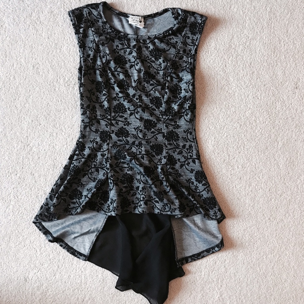 Damask High Low top