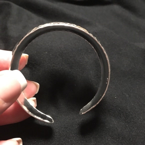 Sterling Silver Hammered Cuff Bangle Bracelet 925 - Picture 6 of 6