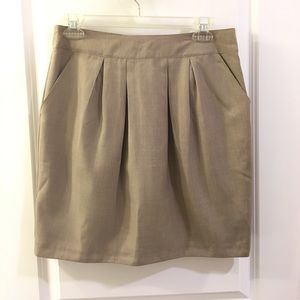 Forever 21 Taupe Skirt. Size M.