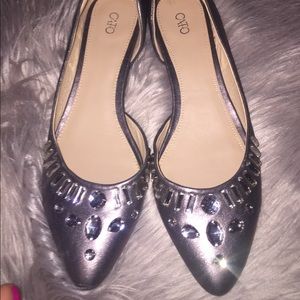 Cute rhinestone flats !!