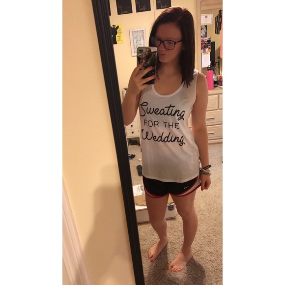 Meet your posher!!! ❤ - Picture 3 of 3