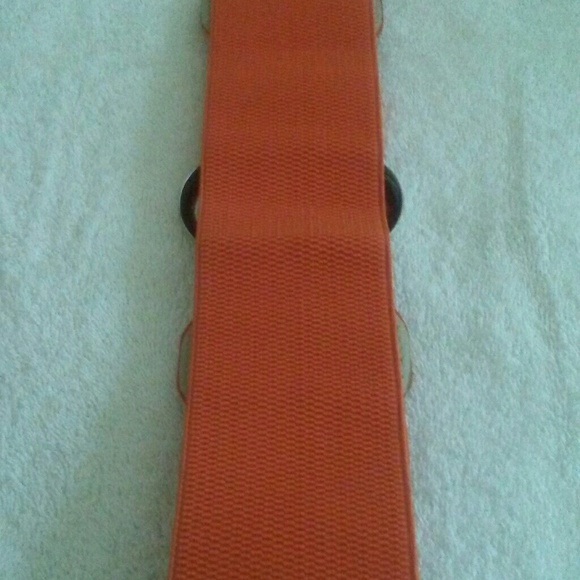 Belts - Picture 2 of 6