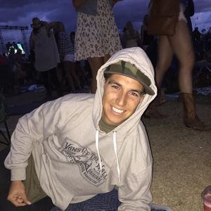 Meet your Posher, Nick