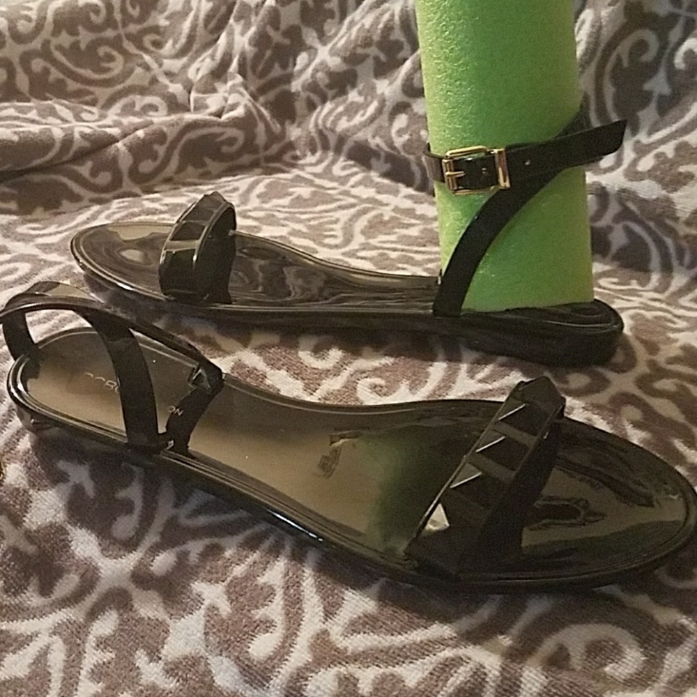 *BCBG Black jelly sandals- SIZE 10/fits like 9*