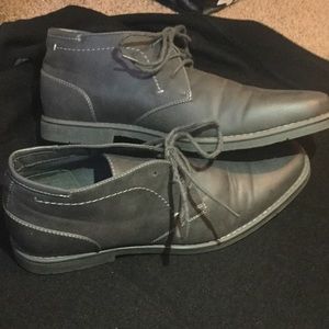 Men's dress shoes