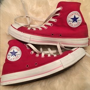 Red Converse