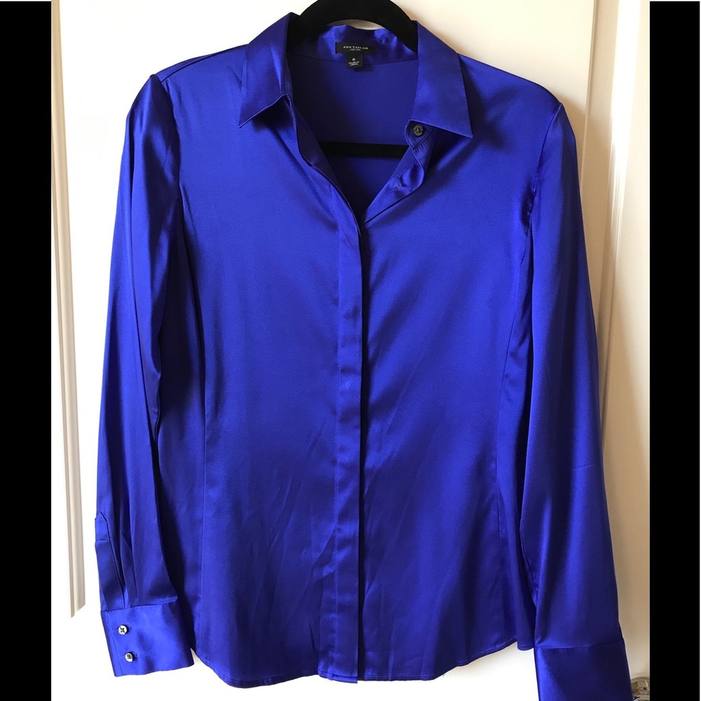 Ann Taylor stretch silk blouse