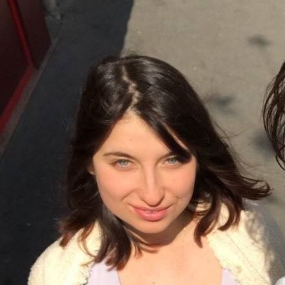 Meet your Posher, Liz