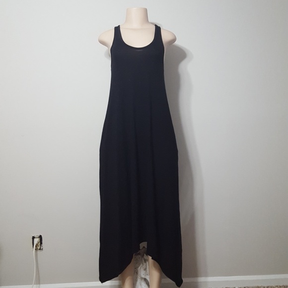 GAP Dresses & Skirts - GAP BLACK MAXI WITH SIDE INNER POCKETS