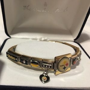 Pittsburgh Steelers bracelet from The Danbury Mint