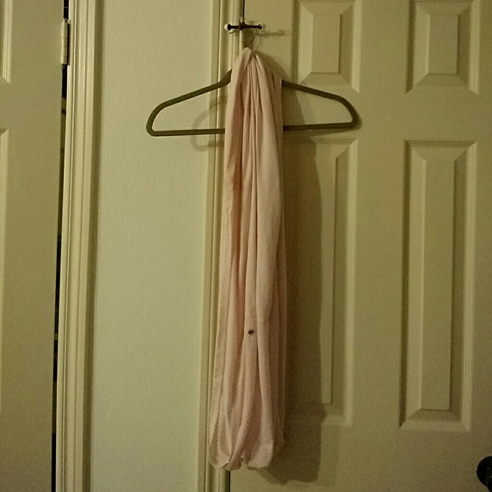 Lululemon baby pink infinity scarf