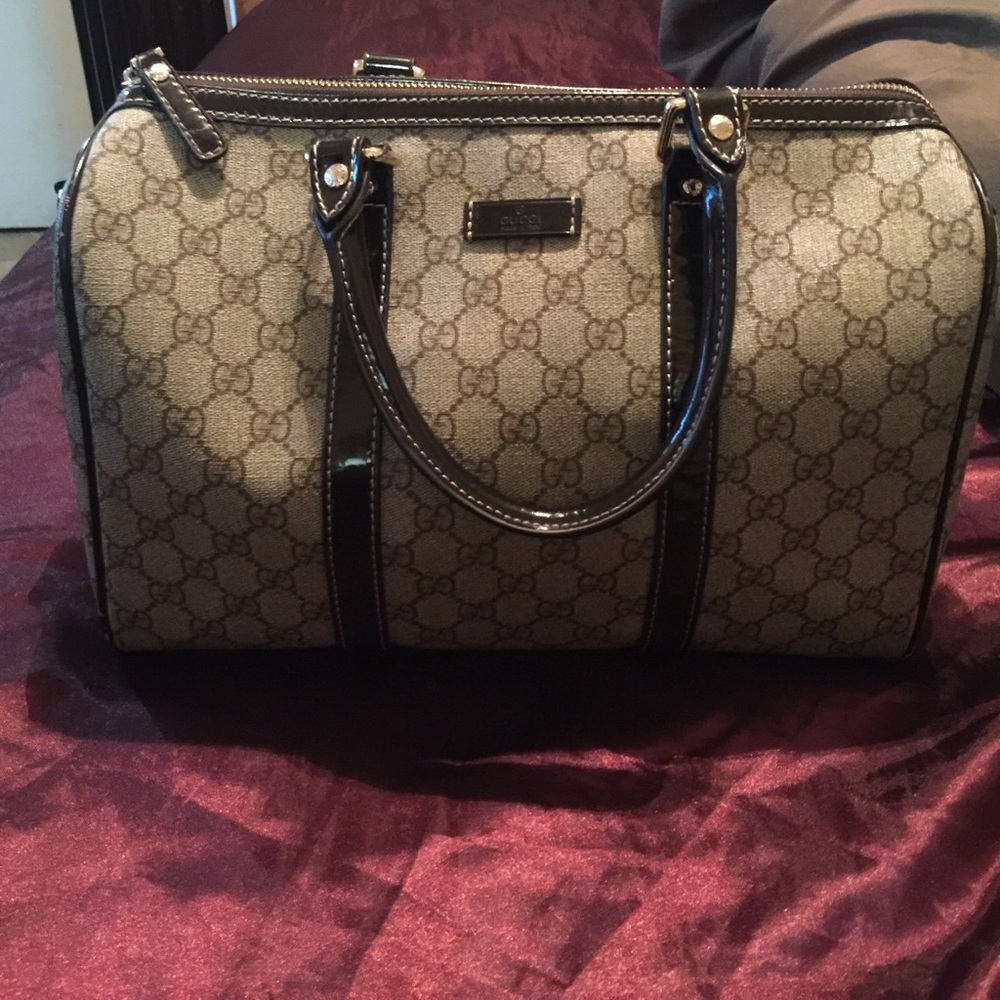 Authentic Gucci Boston Bag (Medium) like new