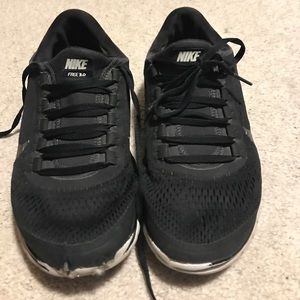 Black Nike Free 3.0