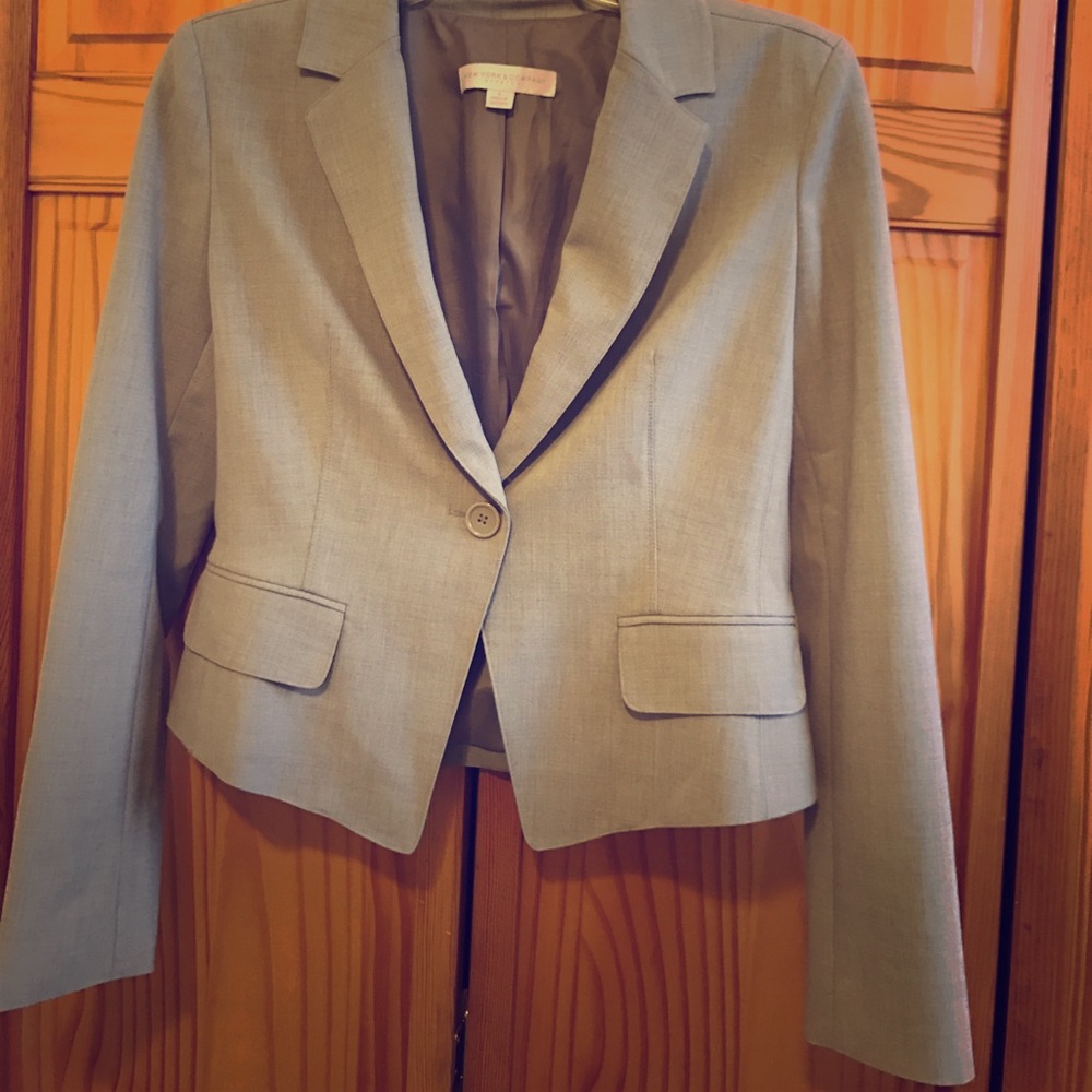 Sharkskin gray blazer