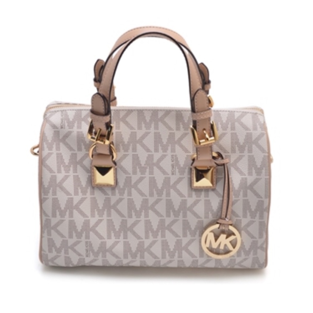Michael Kors Medium bag!!